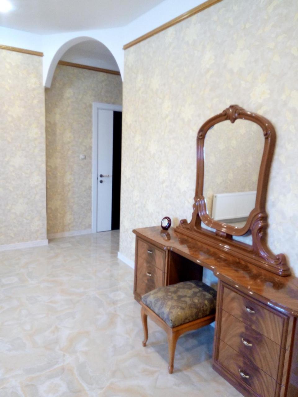 Аппартаменты С Балконом Apartment Odesa Exterior foto